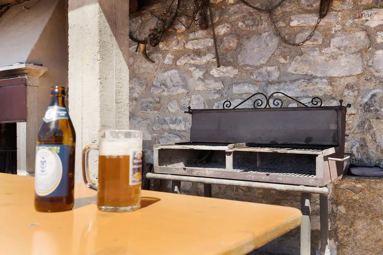 Rustico Spagnol 4 Tignale Daire
